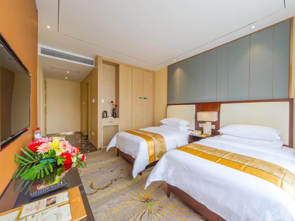 Vienna International Hotel Diecai Wanda High Speed ​​Rail Station Guilin Luaran gambar