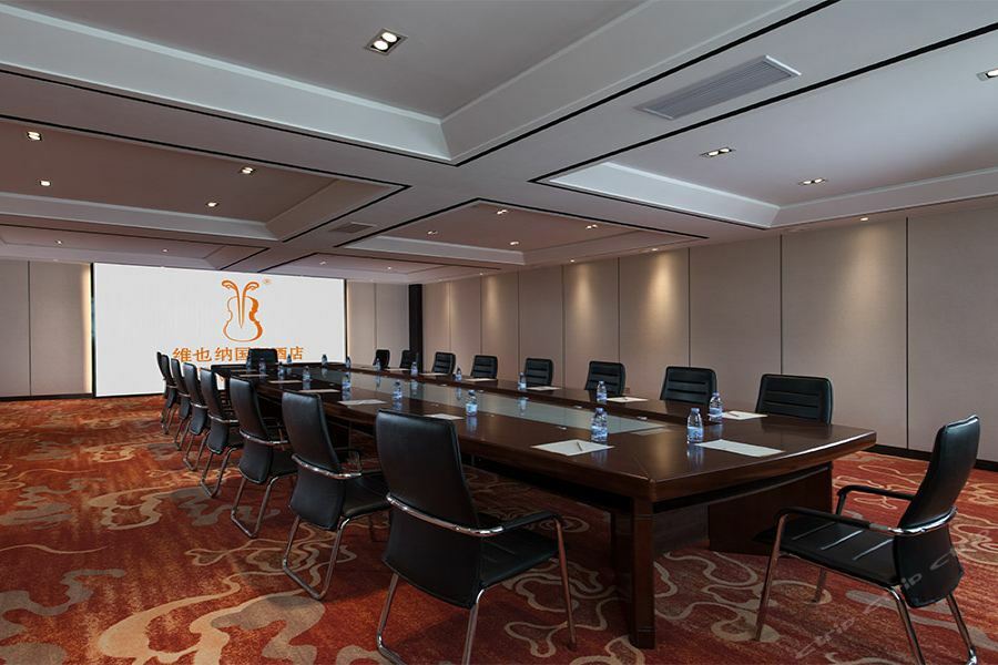 Vienna International Hotel Diecai Wanda High Speed ​​Rail Station Guilin Luaran gambar